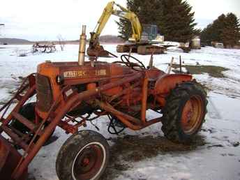 Allis Chalmers D-10