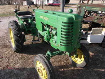 John Deere M