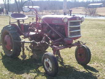 1949 Farmall Cub