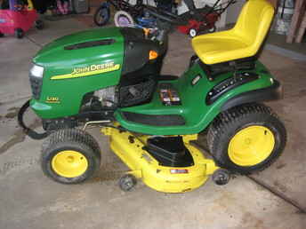 John Deere L130 L&G Tractor