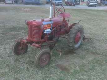 Farmall Cub