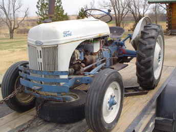 Nice Ford 8N Tractor