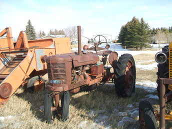 Antique Tractor 