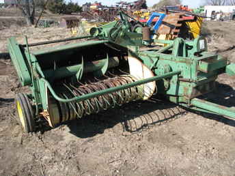 John Deere 214 WS Baler