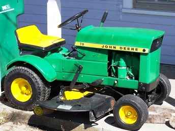 John Deere 70 Lawn Mower