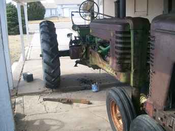 ---Must Sell--- 49 Johndeere B