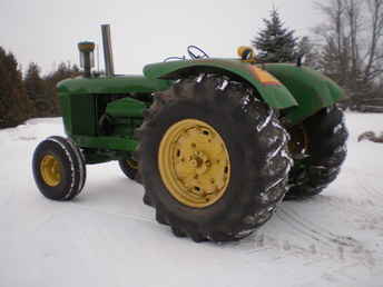 1962 John Deere 5010