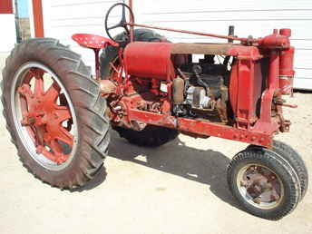 Farmall F-14 -Sold