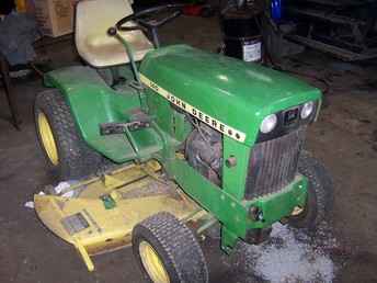 John Deere 140 H1 Hydro. Lawn Mower