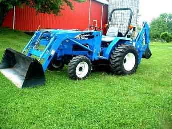 2007 New Holland TC30 4X4