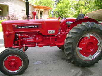 Used Farm Tractors for Sale: 1962 International B414 Diesel (2009-06-04