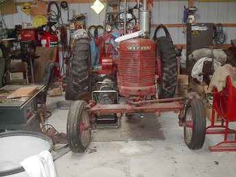 Farmall H With Wide Front