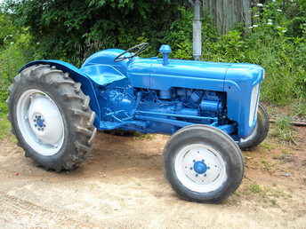 Fordson Dextra