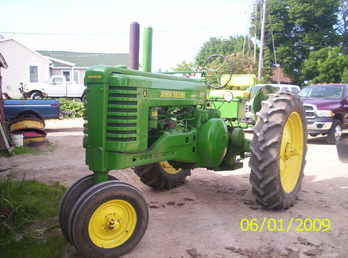 51 A John Deere W/Powerblock