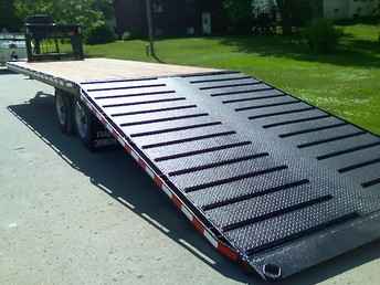 Flat Bed Trailer W/ Hydraulics