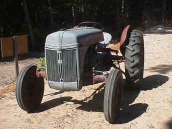 1940 9N Ford