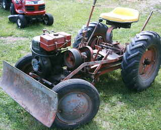 Gibson Garden Tractor 