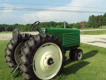 Oliver 88 Puller