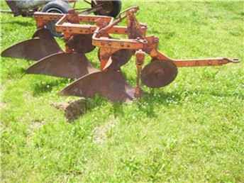 3 X 14 Snap Coupler Plow, Nice