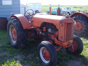 2 Case D Tractors