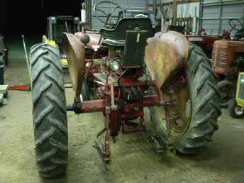 Fast Hitch From Farmall 230