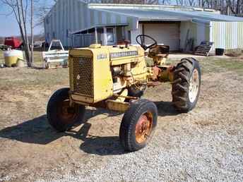 Allis Chalmers   I-40 Tractor