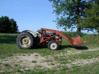 Ford 871 With Loader