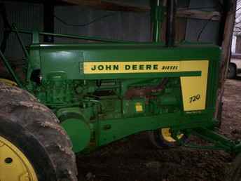 720 John Deere Diesel W/Pony