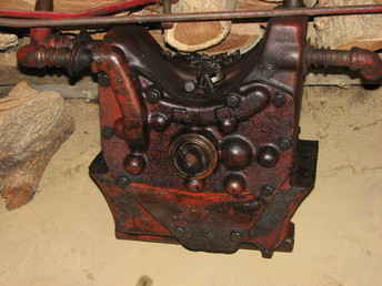 Farmall M Hydraulic Pump 