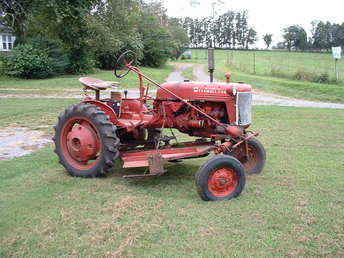 Farmall Cub