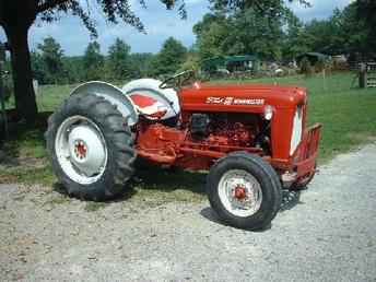 Ford 601  Workmaster  (651)