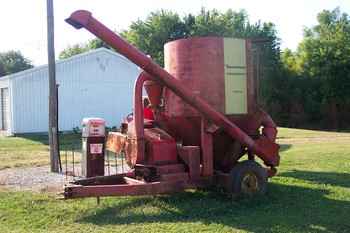 Farmhand Feed Grinder