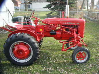 1955 Farmall 100