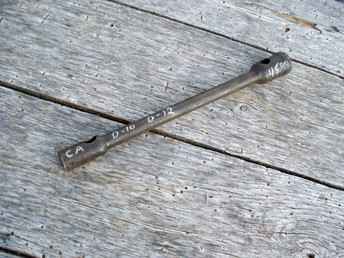 CA Wheel Wrench