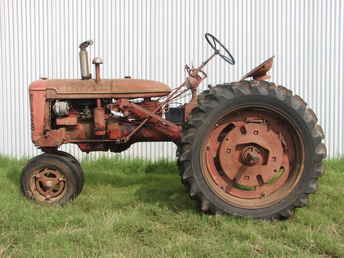 Farmall Super C W/Fast Hitch