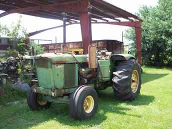 John Deere 5020 STD With 8V71 Deroit