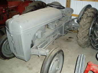 1939  9N  Ford