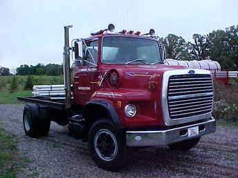 Ford 8000 Truck