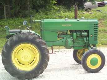 John Deere M 