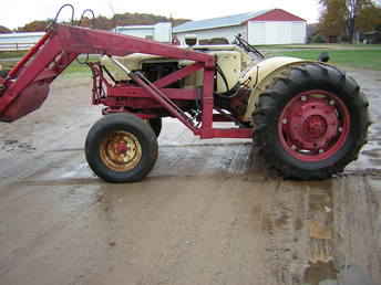 Case 300  W/ Loader
