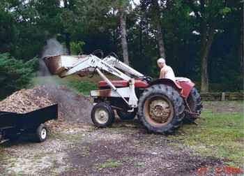 Ih 424 W/ Ih 2000 Loader