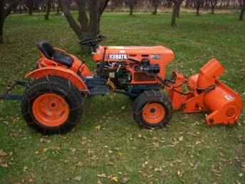 Kubota B7100 4X4