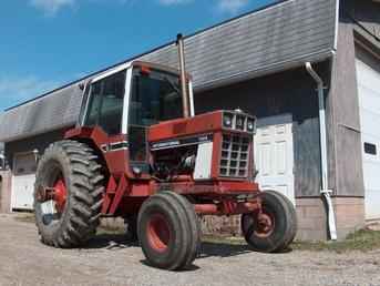 Case Ih 1586 Tractor
