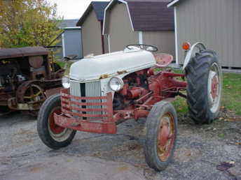 Ford 9-N  With Step-Up