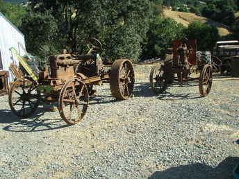 Int'L 8-16 Tractors And Parts