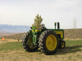 730 John Deere Diesel Tractor