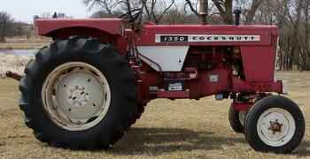 Rare Cockshutt 1350 Tractor