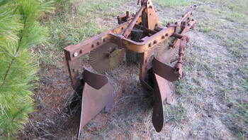 Allis Chalmers 2 Bottom Plow