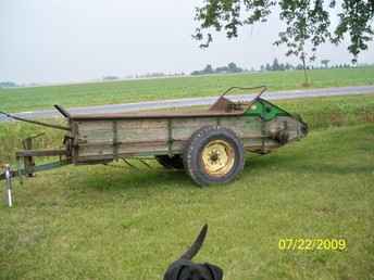 JD N Manure Spreader