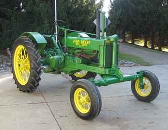 John Deere Unstyled BW, Rounds
